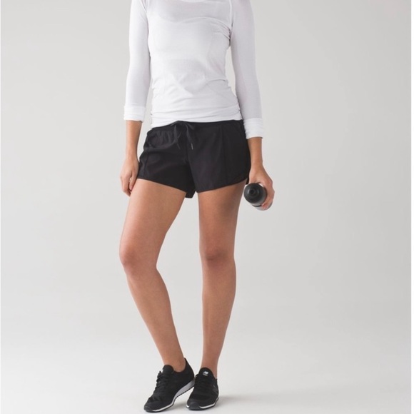 LULULEMON • Hotty Hot black running athletic shorts • Drawstring • Size 8 - Picture 14 of 15